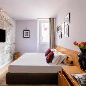 Downtown Boutique House - Ca Domus Collection Pensión
