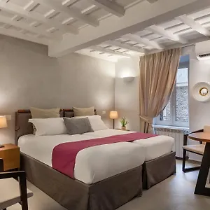 The Spanish Piazza Di Spagna Bed and breakfast